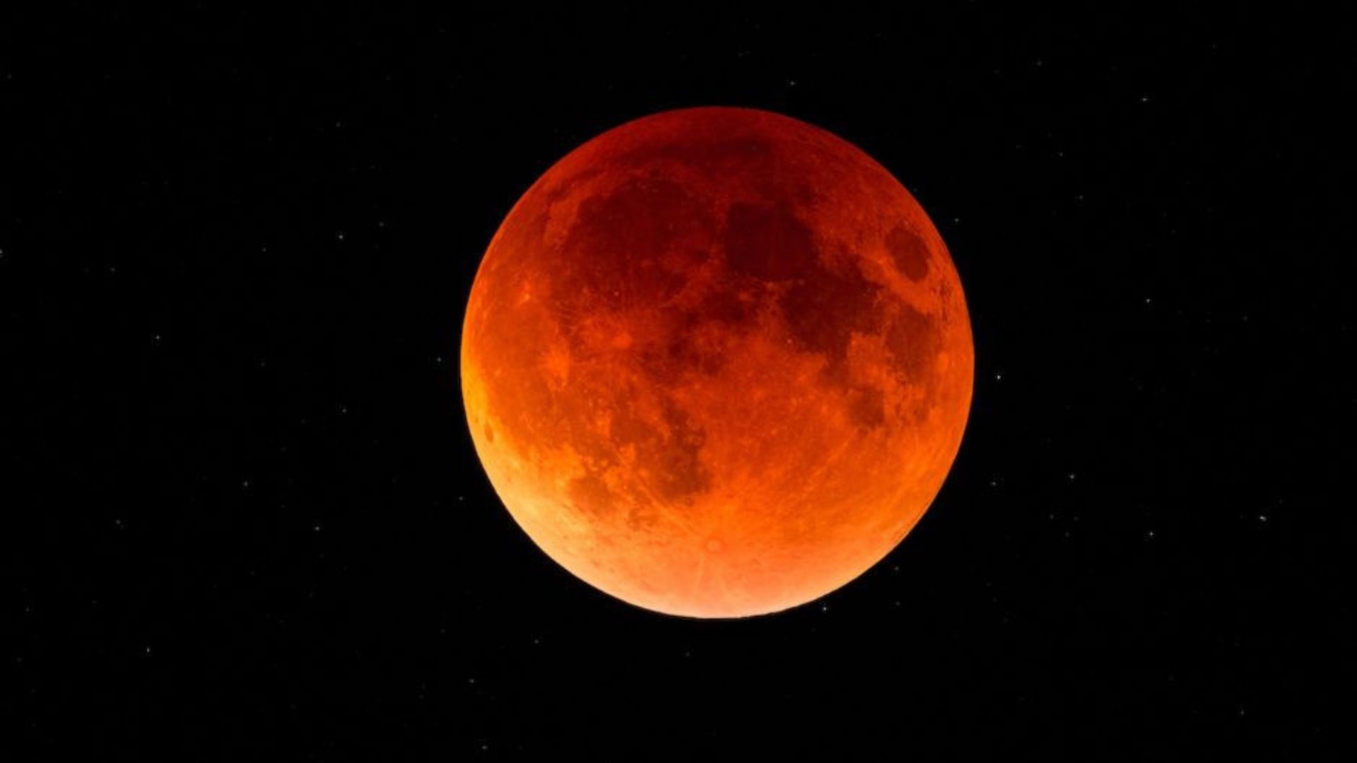 Salat Gerhana Bulan Total 2 Rakaat, Boleh Dilakukan Sendiri di Rumah?