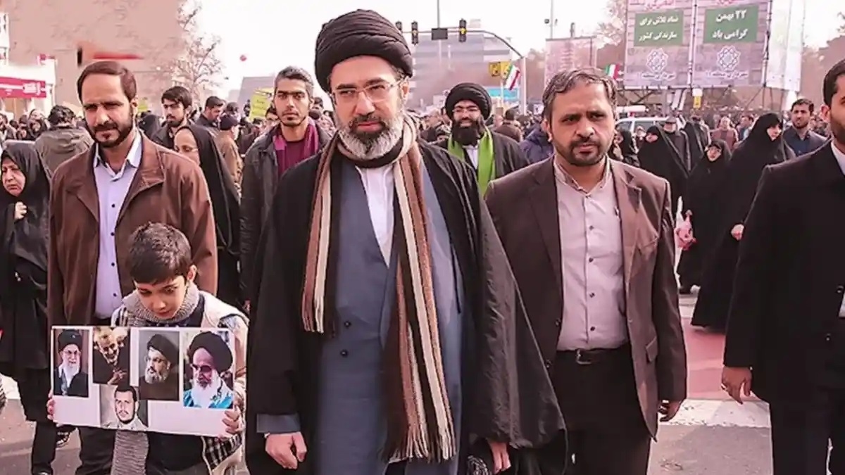 Pesan Mengejutkan Mojtaba Khamenei Selat Hormuz Dibuka Jika Perang Usai
