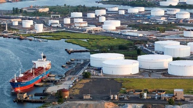 Selat Hormuz Bergejolak Harga Minyak Dunia Melonjak, Ancaman Krisis Energi Makin Nyata