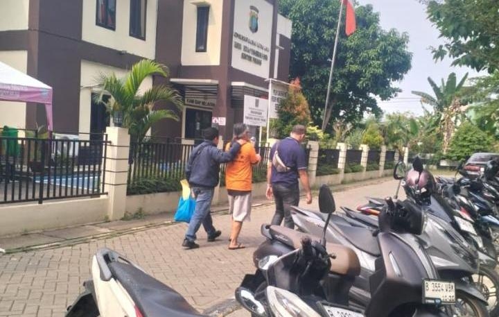 Polisi Tahan Tersangka Penganiayaan Petugas Damkar di Pinang Kota Tangerang 