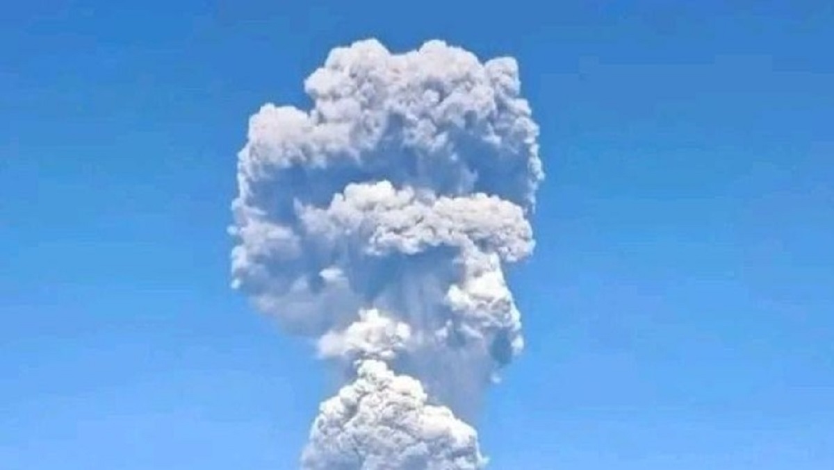Media Luar Soroti Fakta Mencekam Pendaki Nekat di Letusan Gunung Dukono