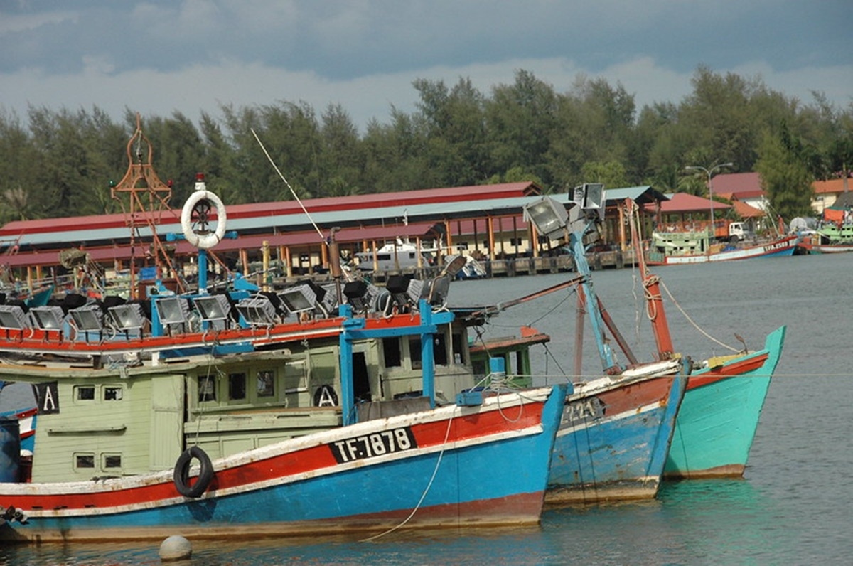 Harga Solar Tembus Rp 30 Ribu, Ratusan Nelayan di Pati Terpaksa Berhenti Melaut