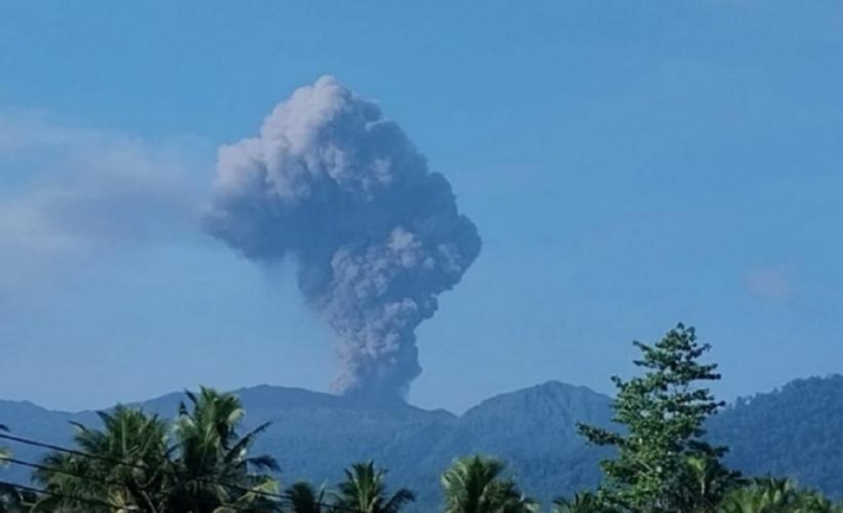Ditawarkan Ramah Pendaki Pemula, Ekspedisi ke Gunung Dukono Berujung Tragis