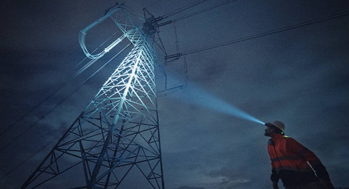 Blackout Sumatra 2 Hari, DPR Desak PLN Beri Kompensasi Otomatis untuk Pelanggan
