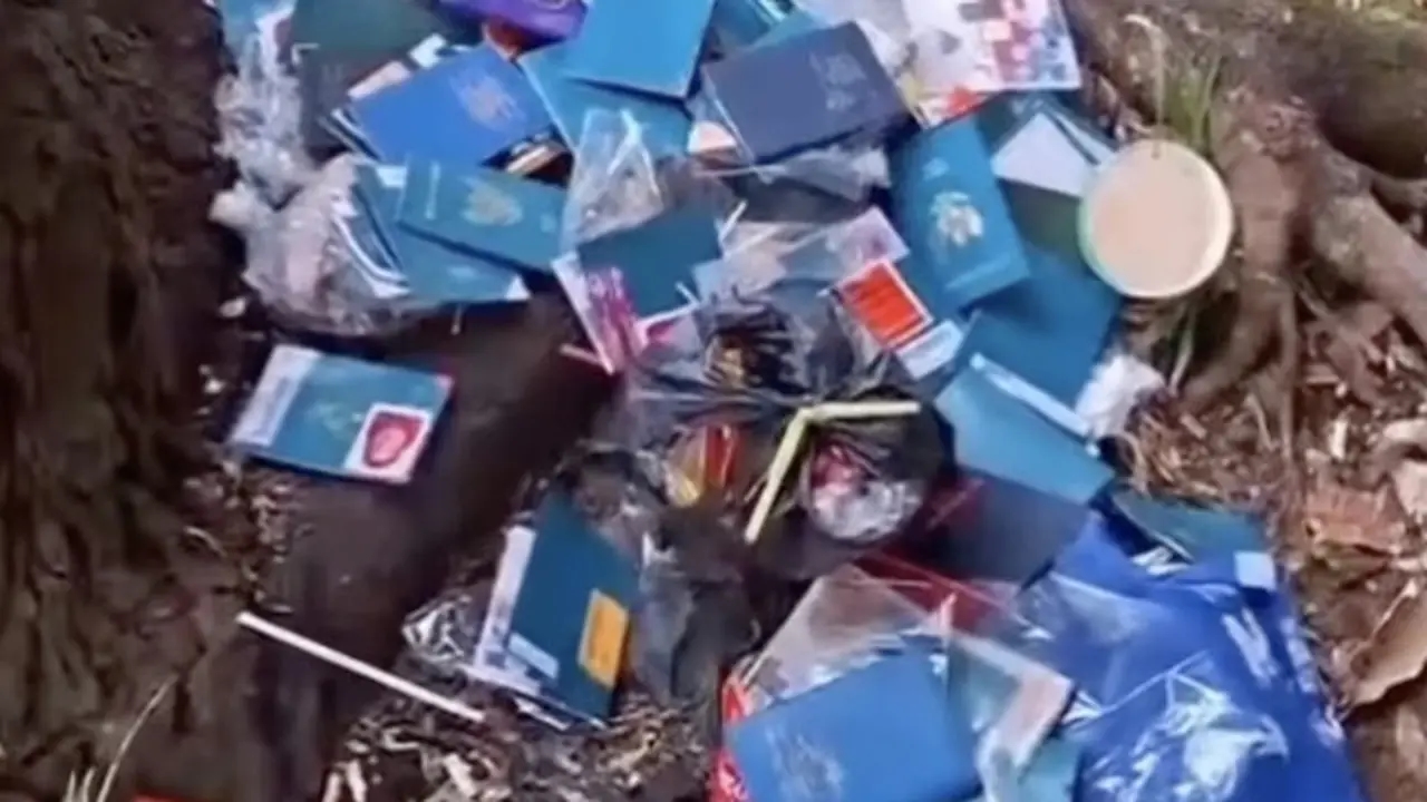 Heboh Temuan Paspor Jemaah Haji Berserakan di BSD, Imigrasi Tangerang Lakukan Penyelidikan