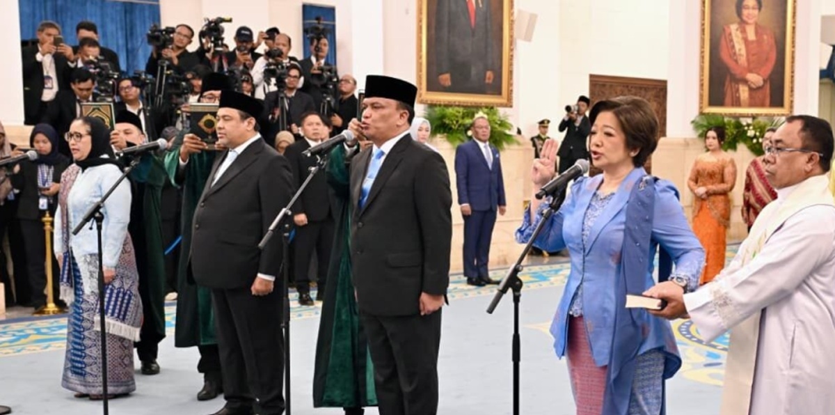 Prabowo Lantik Nanik S Deyang Jadi Kepala BGN, Tangis Haru Warnai Prosesi di Istana
