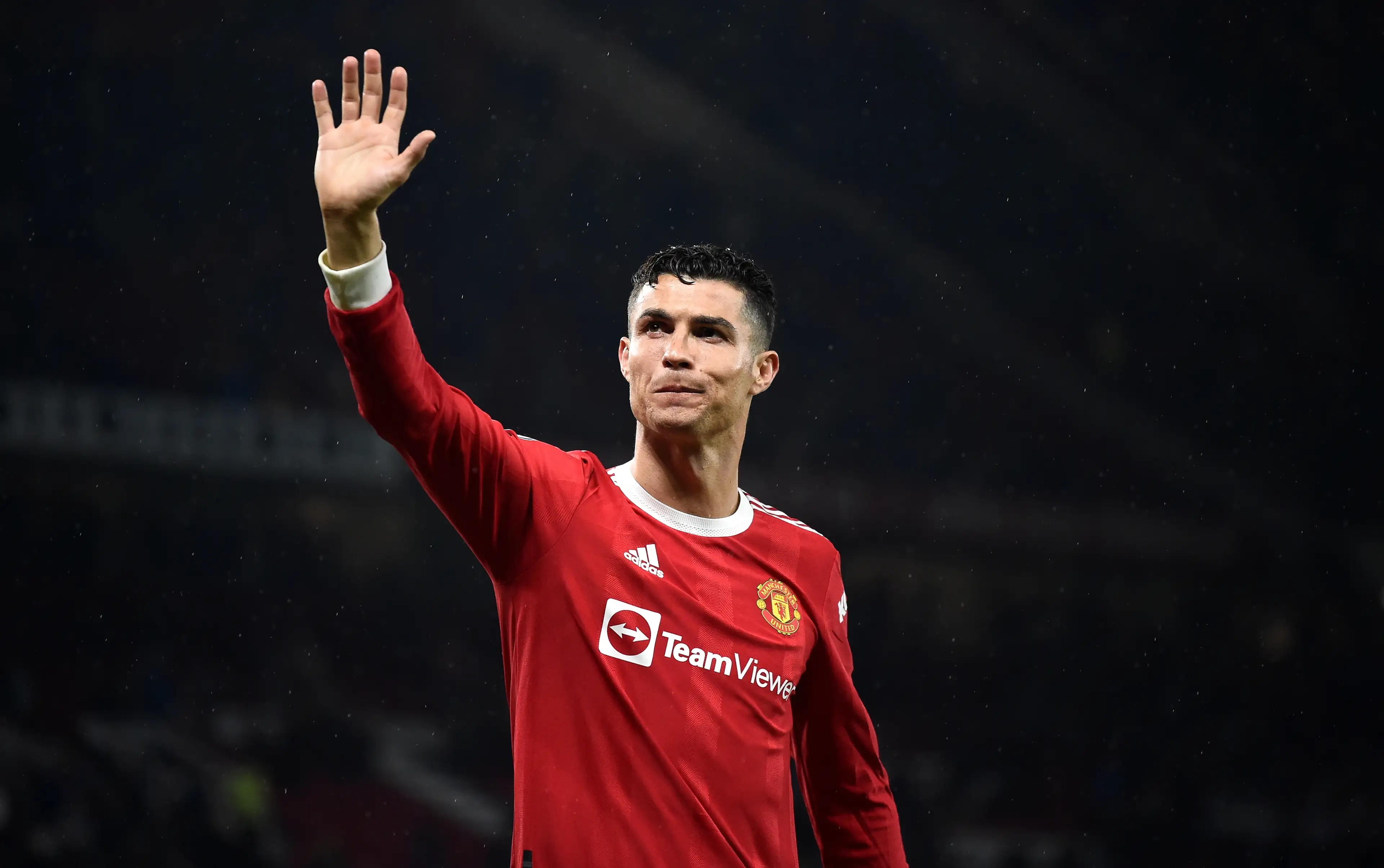 Dicibir Setelah Laga Pertama, Ronaldo Langsung Cetak Rekor Bersejarah yang Hanya Bisa Disamai Messi