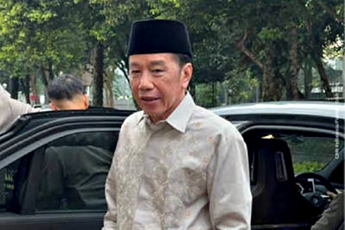 Siap Patahkan Tuduhan, Tim Hukum Jokowi Bawa Bukti Kejutan dari SD Sampai Lulusan UGM ke Pengadilan