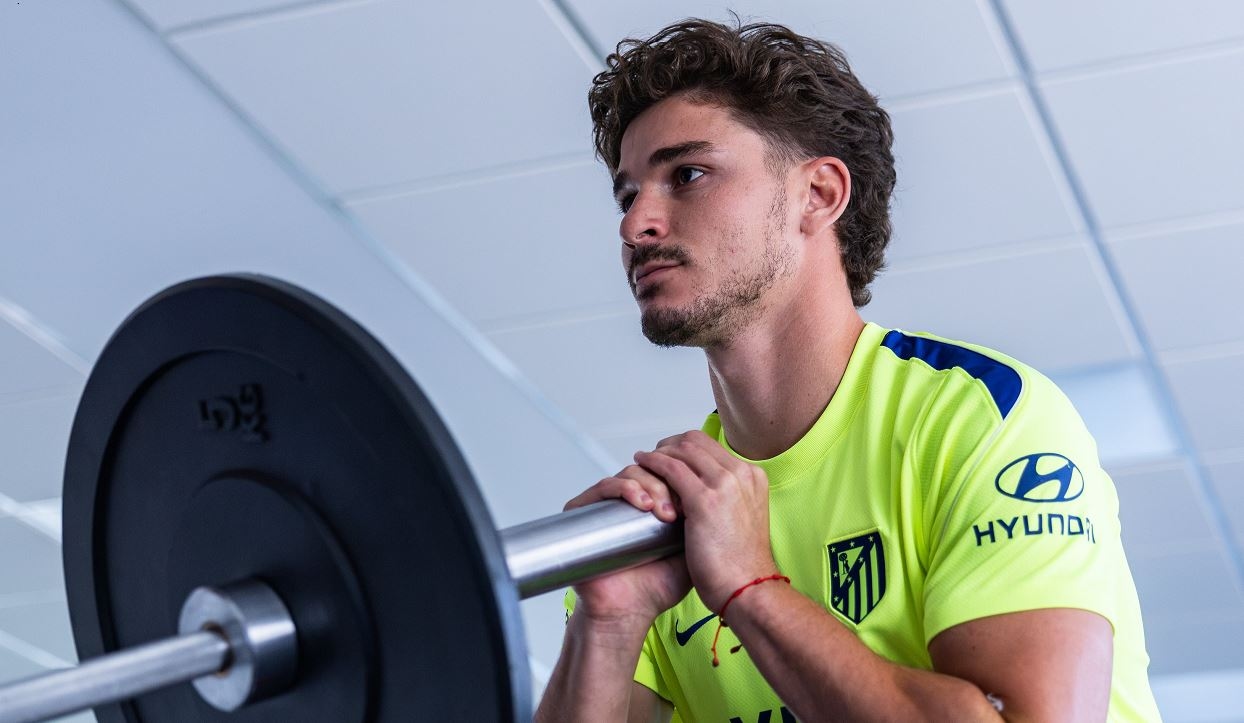 Simeone Restui Julian Alvarez Pergi, tapi Barcelona Kena Tembok: Atletico Pasang Harga Fantastis!