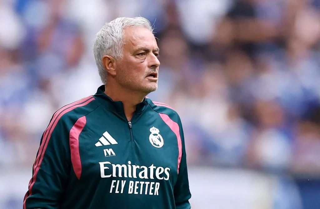 Mourinho Kembali, Real Madrid Langsung Berubah! Rahasia 2 Bulan Sang Pelatih Menaklukkan Ruang Ganti El Real
