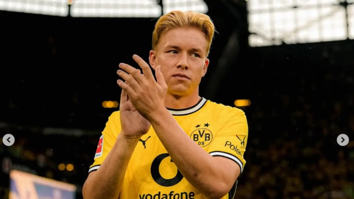 MU Sudah Mengincar, AC Milan dan Juventus Malah Ikut Menyerobot: Perburuan Bek Dortmund Makin Panas!