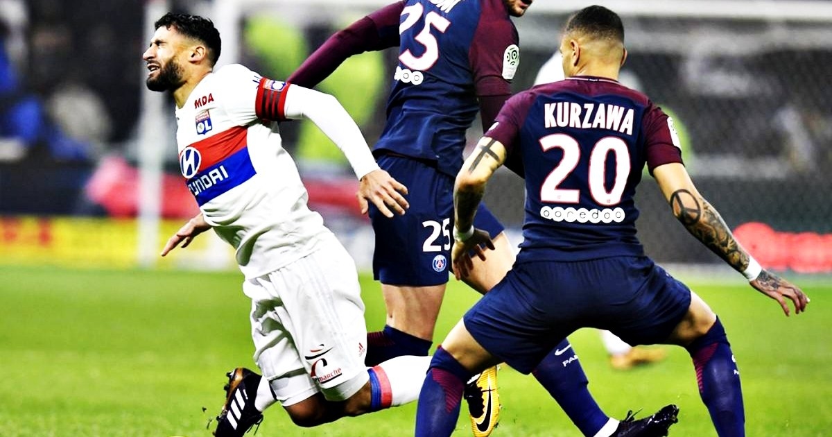 Darurat Keamanan Paris! Duel Panas PSG vs Olympique Lyonnais Resmi Ditunda, Ada Apa?