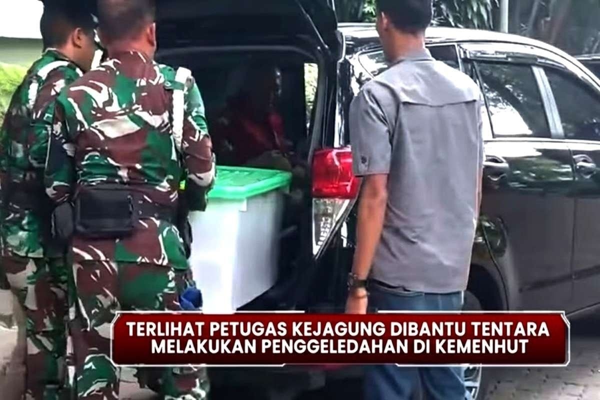 ‘Negara Bukan ATM Maling!’: Kejagung Gebrak Kemenhut, Sita Satu Kontainer Bukti Korupsi Triliunan