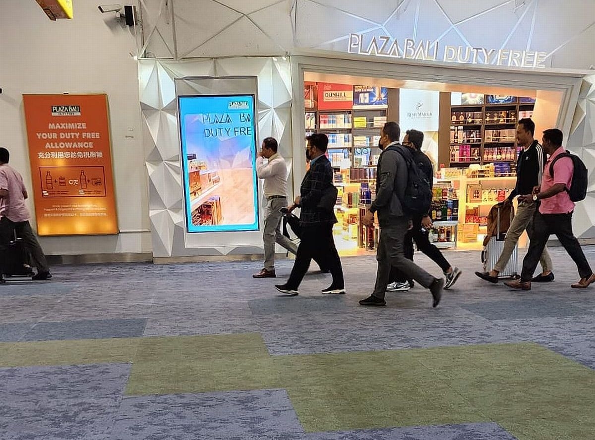 Yasin Limpo Tiba di Bandara Soetta, Ini Hasil Pemeriksaan Kantor Imigrasi