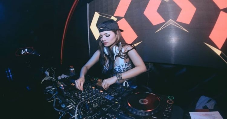 DINAR CANDY di Laporkan ISTRI AS ke Polisi Atas Dugaan Perselingkuhan!