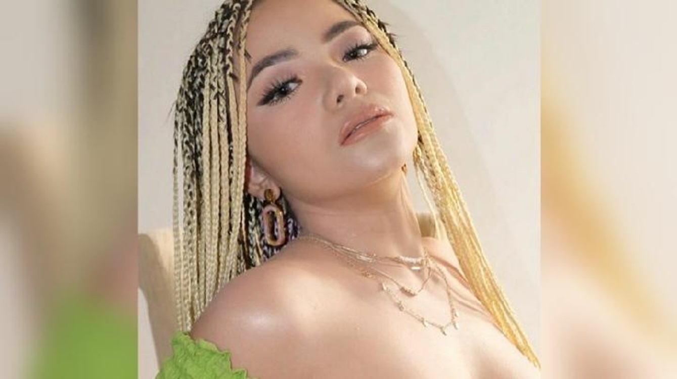 Mendadak Heboh! Dinar Candy Jual 2 Akun Medsosnya Seharga Rp50 Milyar