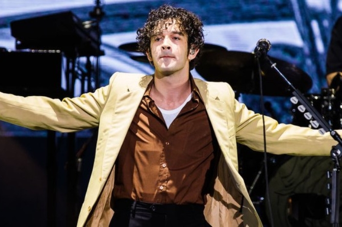 Profil Matty Healy, Vokalis The 1975 yang Disindir Lewat Album Terbarunya Taylor Swift
