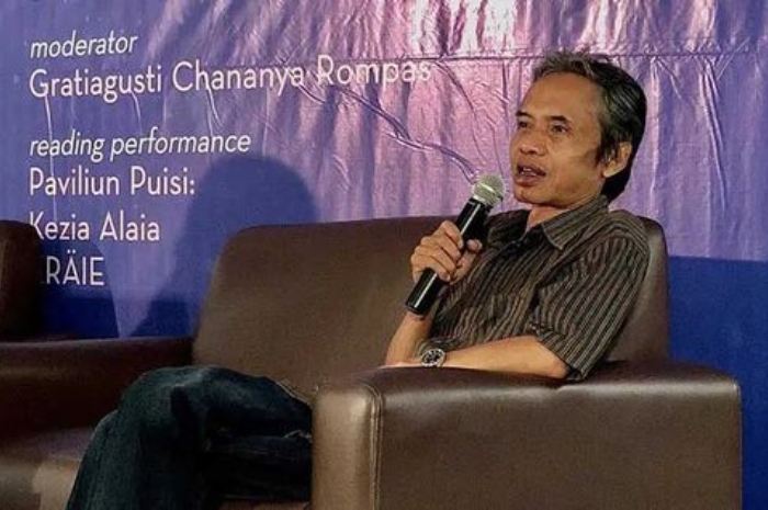 Profil Joko Pinurbo, Penyair Legendaris Indonesia yang Meninggal Hari Ini di Usianya yang Ke 61 Tahun