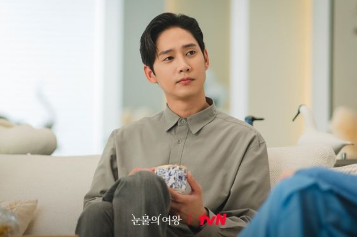 Drakor Queen of Tears Tamat, Aktor  Park Sung Hoon Minta Maaf Sudah Bikin Penonton Emosi!