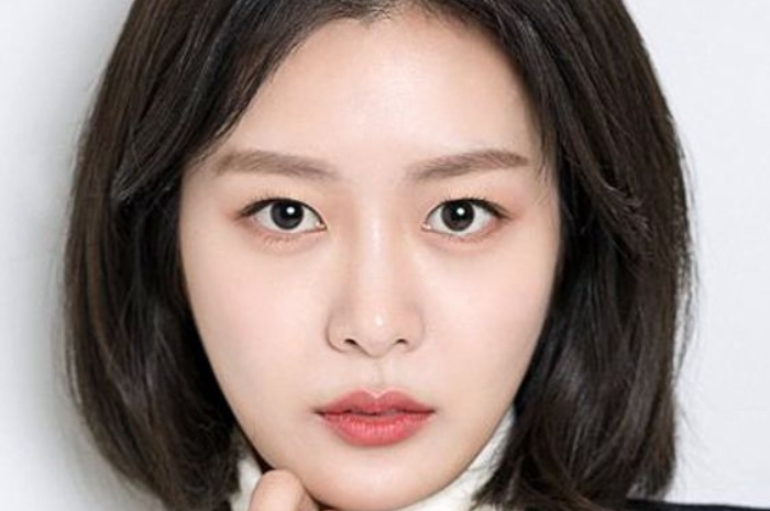 Profil Lengkap Song Da Eun, Artis Cantik yang Dirumorkan Pacaran dengan Jimin BTS!