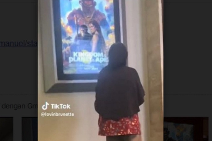 Viral SPG Dealer Honda Tertawakan Ibu-Ibu Lihat Poster di Bioskop, Kini Dipecat dari Pekerjaannya!