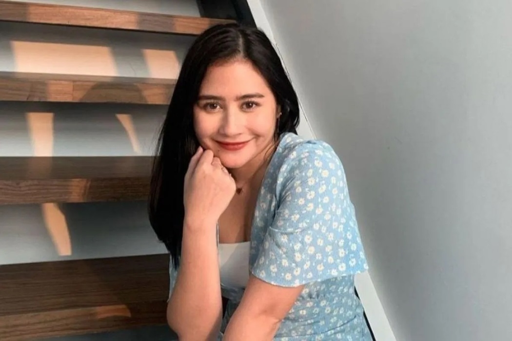 Profil Prilly Latuconsina Artis Yang Ditarik Erick Thohir jadi Pengurus Yayasan BUMN