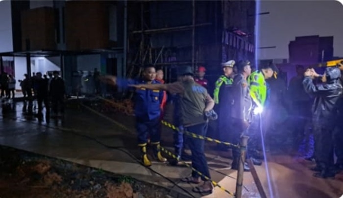 Akses Jalan Karang Tengah Pagedangan Jurusan Parung Panjang Bogor Putus Akibat Hujan Deras