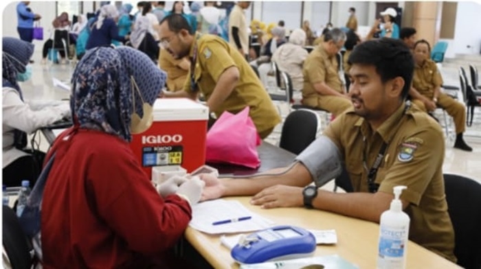 Pemkab Tangerang Gelar Pemeriksaan Gratis dan Donor Darah, Dalam Rangka Peringatan HKN