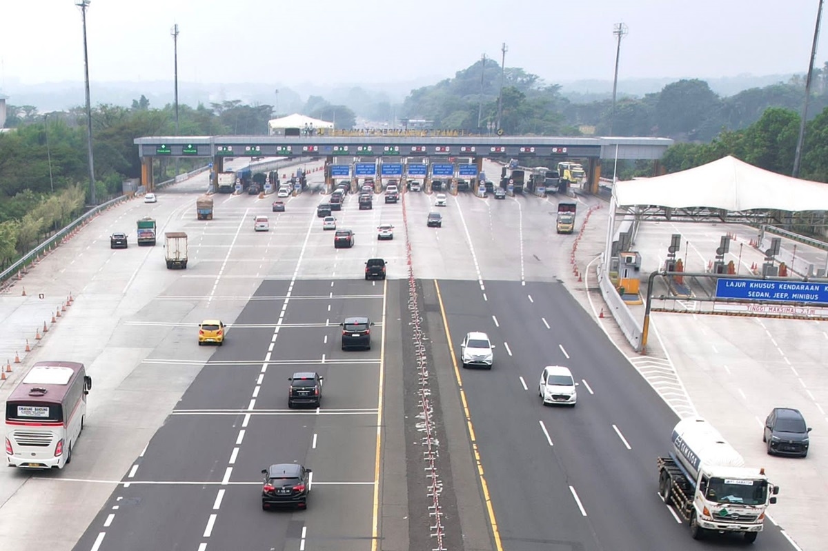 Jutaan Kendaraan Tinggalkan Jabodetabek Saat Liburan Nataru