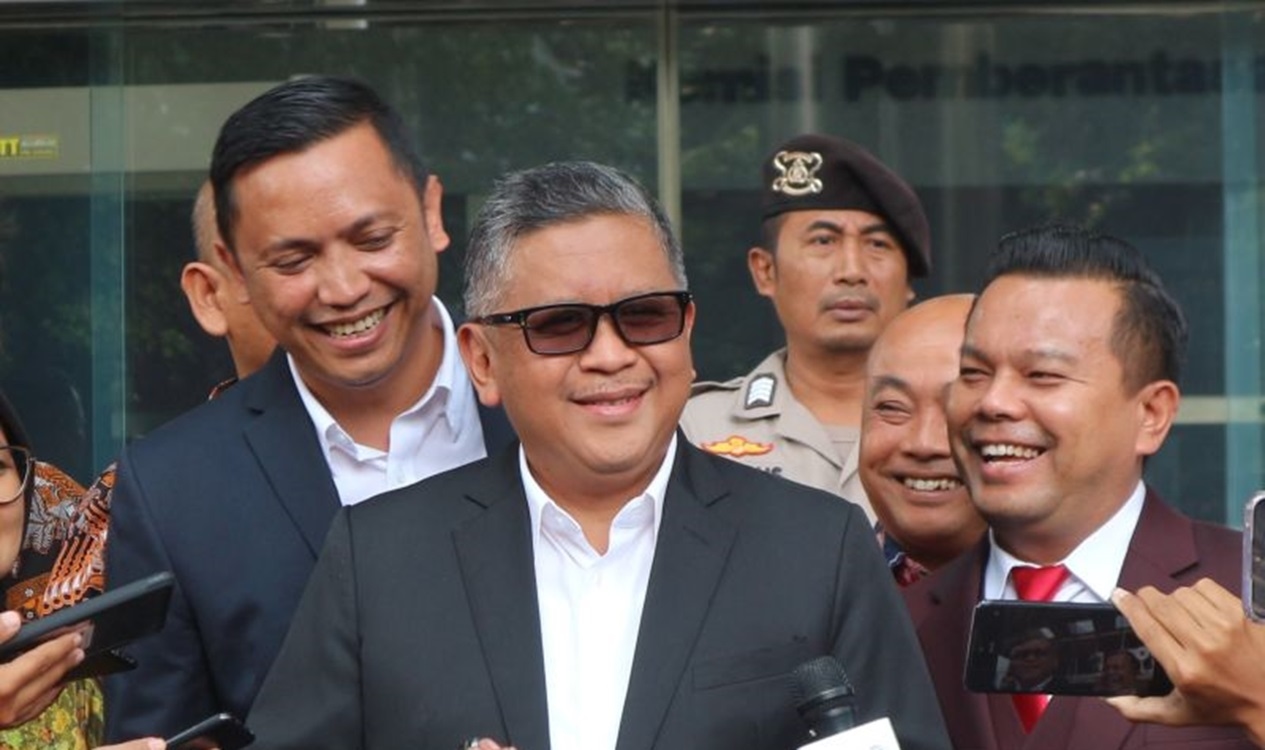 KPK Tetapkan Hasto Kristiyanto Sebagai Tersangka, Dugaan Suap Terhadap Komisioner KPU terkait PAW