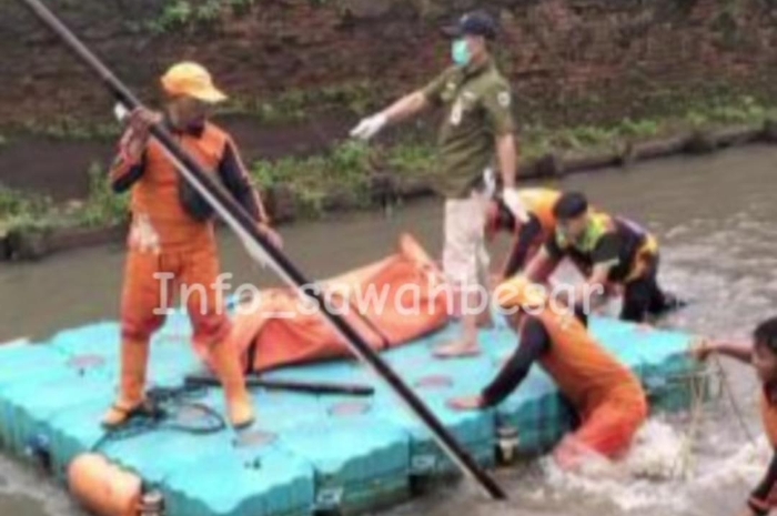 Tragis! Lansia Ditemukan Meninggal di Kolong Jembatan Kali Ciliwung, Dekat Mall Gajah Mada