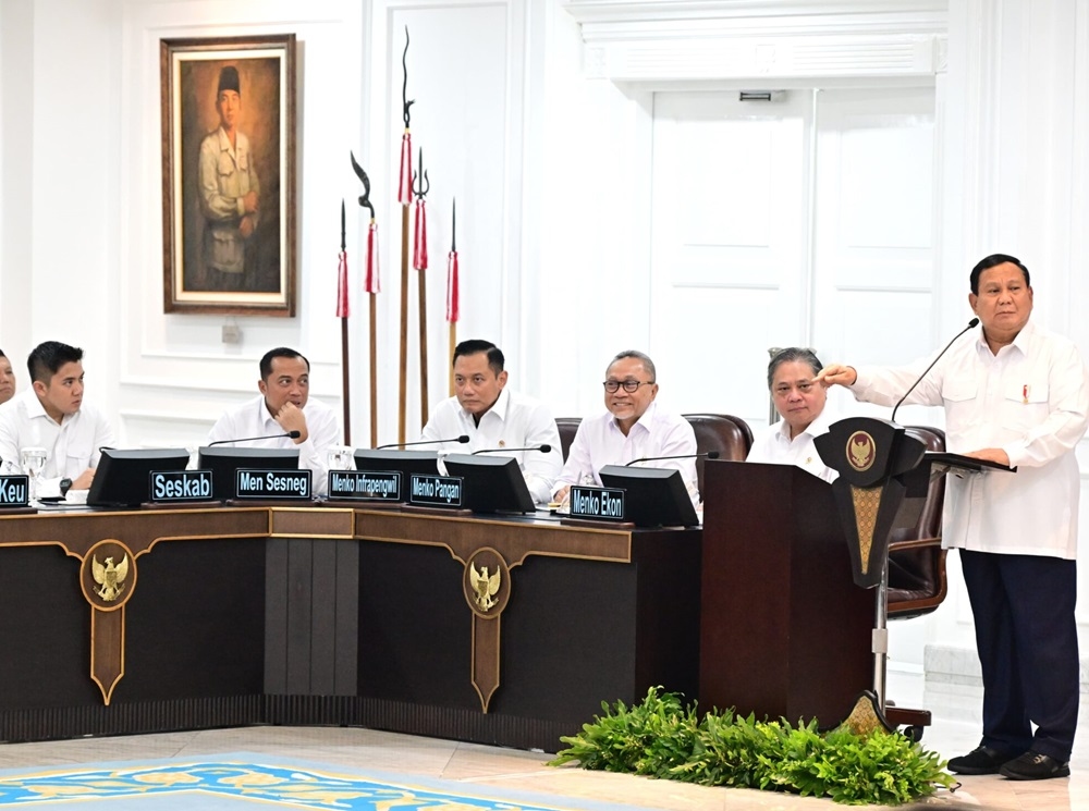 Dapat Hemat 20 Triliun, Presiden Prabowo Pangkas Anggaran Seremonial dan Perjalanan Dinas Pemerintah 