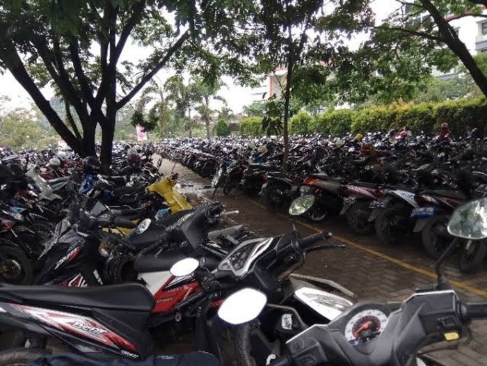 Waduh! Kuasai Lahan Parkir RSUD Tangsel, Ormas PP Raup Keuntungan Hingga Rp1 Miliar Per-tahun