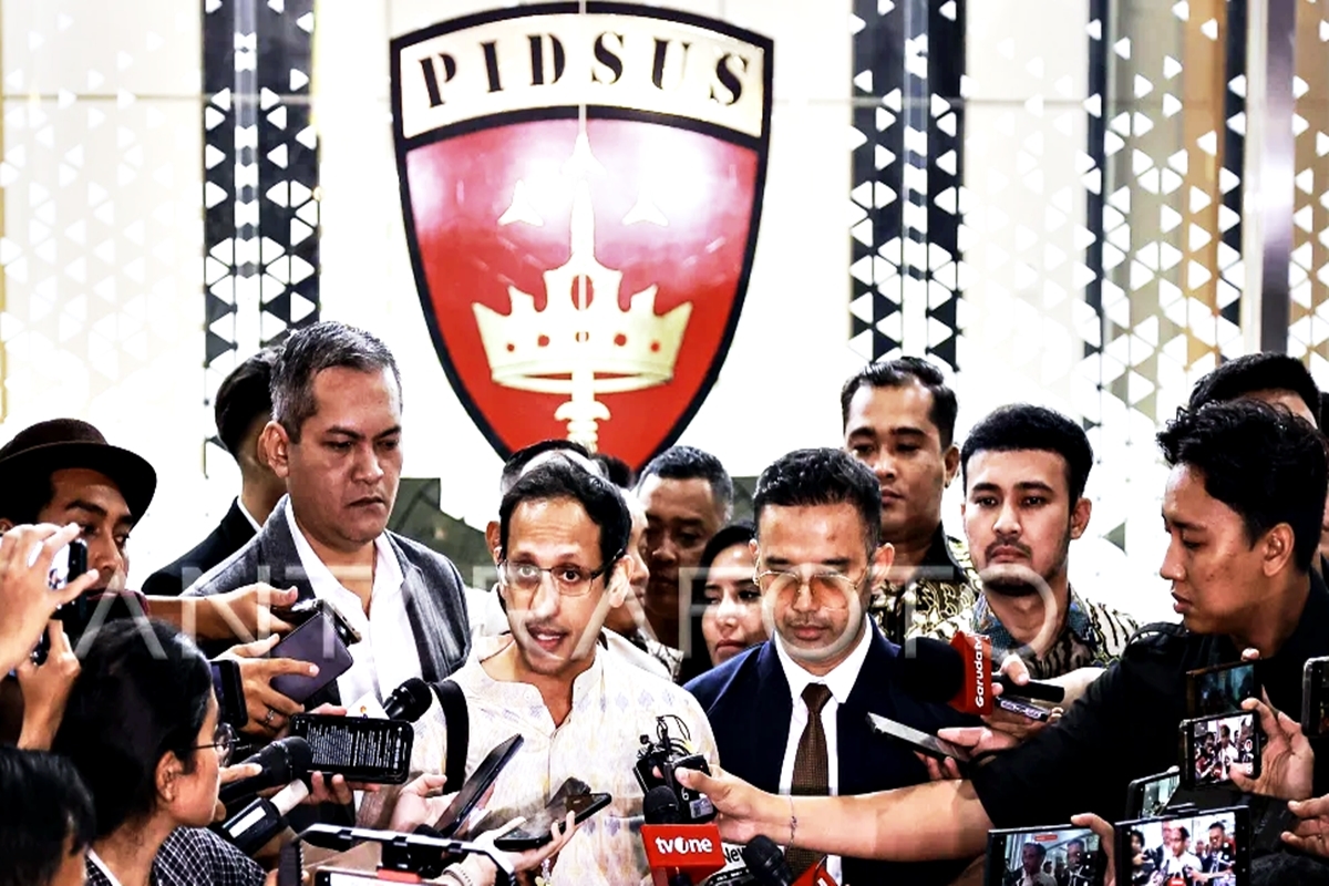 Usai 12 Jam Diperiksa Kejagung, Nadiem Makarim Buka Suara soal Kasus Korupsi Laptop Rp9,9 Triliun: Janji Kooperatif!