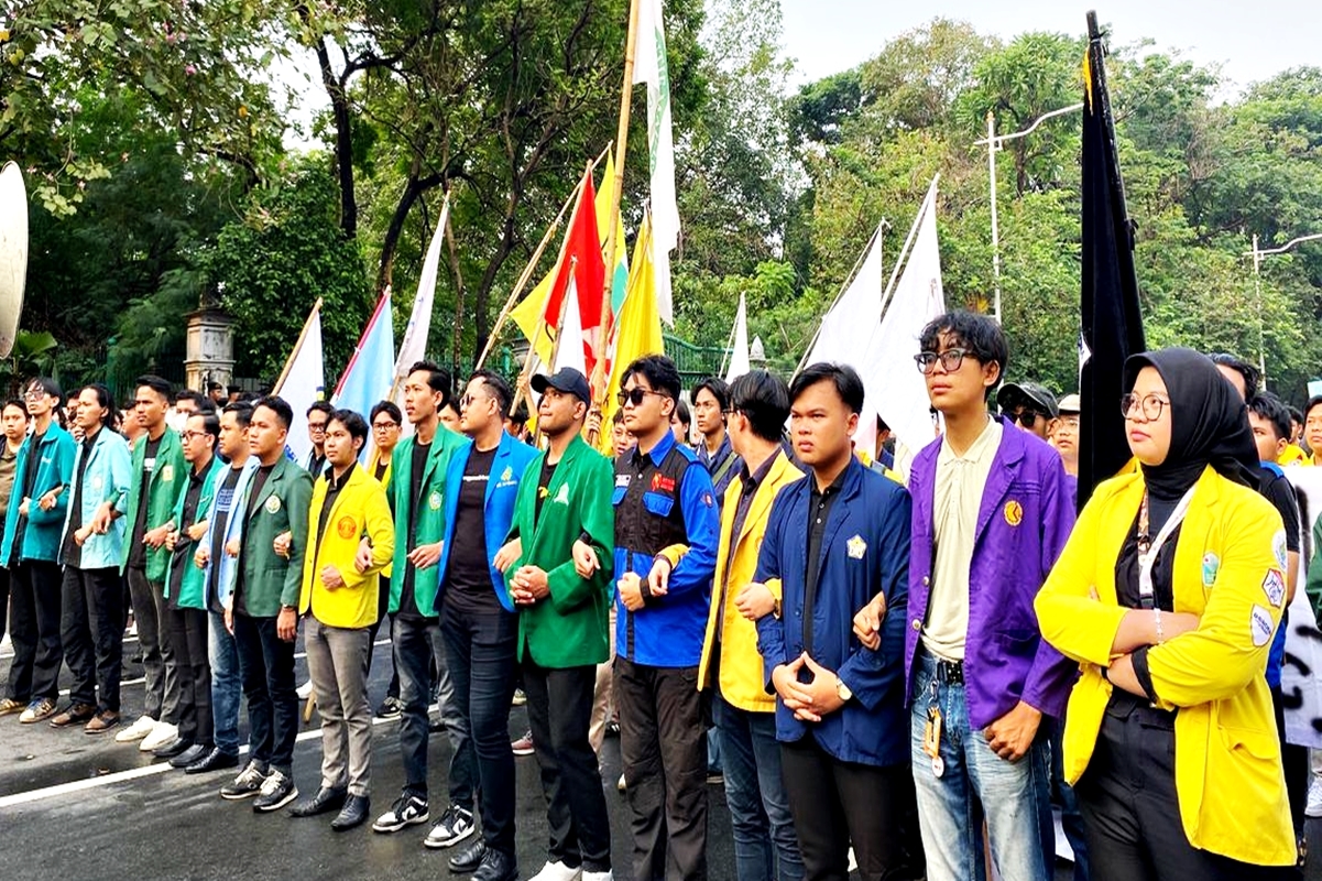 Demo Mahasiswa Batal Digelar Hari Ini, Ada Apa dengan BEM SI?