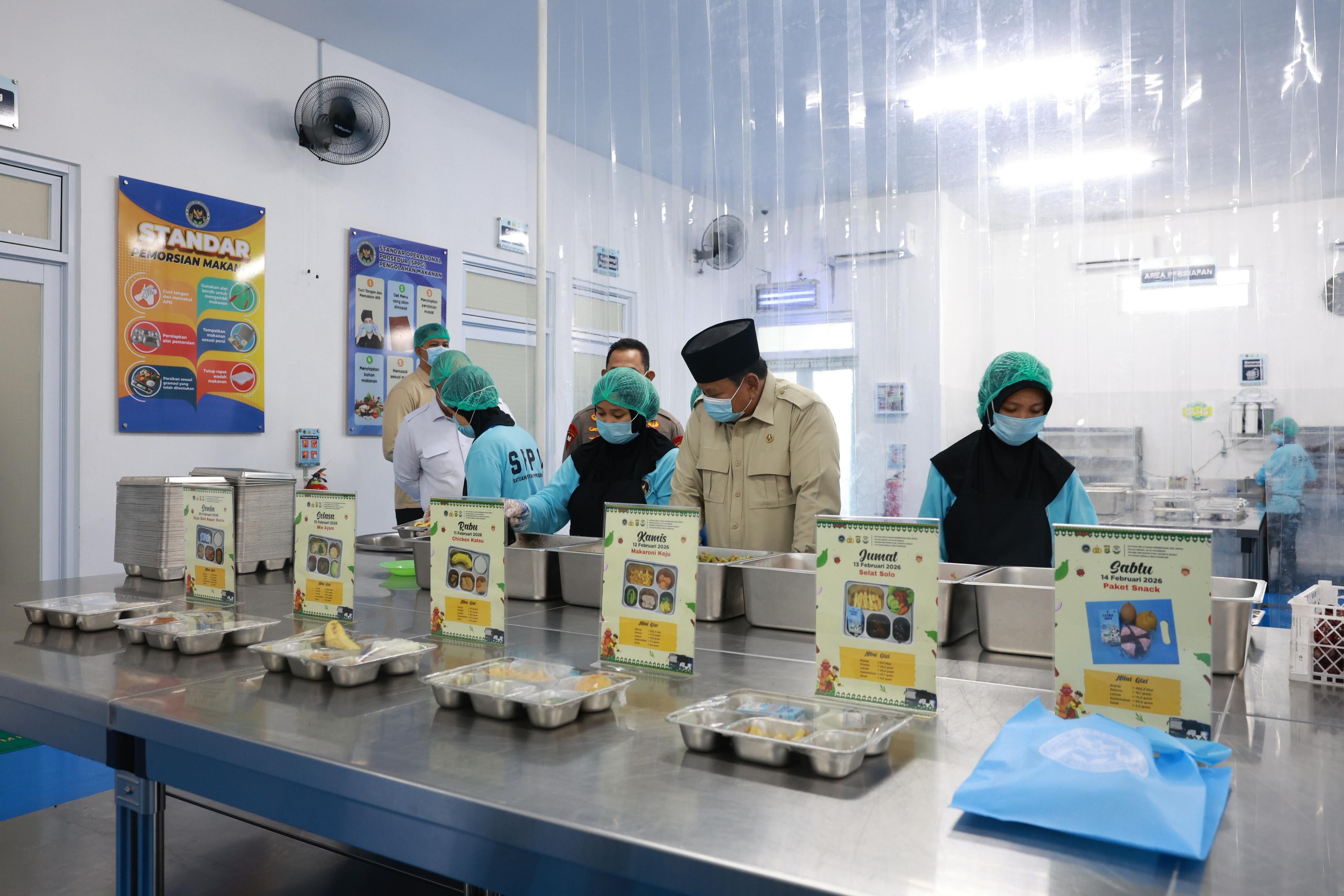 Program Makan Bergizi Gratis Tembus 60 Juta Penerima, Prabowo: Setara Populasi Afrika Selatan