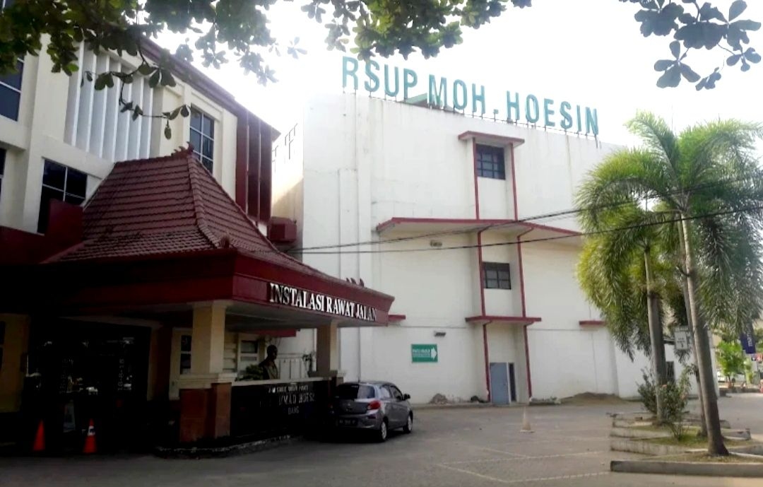 Kemenkes 'Sikat' Praktik Bullying: Pendidikan Dokter Spesialis Mata di RSMH Palembang Resmi Dihentikan!