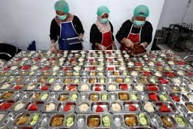 Ratusan Dapur Program Makan Bergizi Gratis di Indonesia Timur Disetop Sementara karena Belum Kantongi Sertifikat Higiene