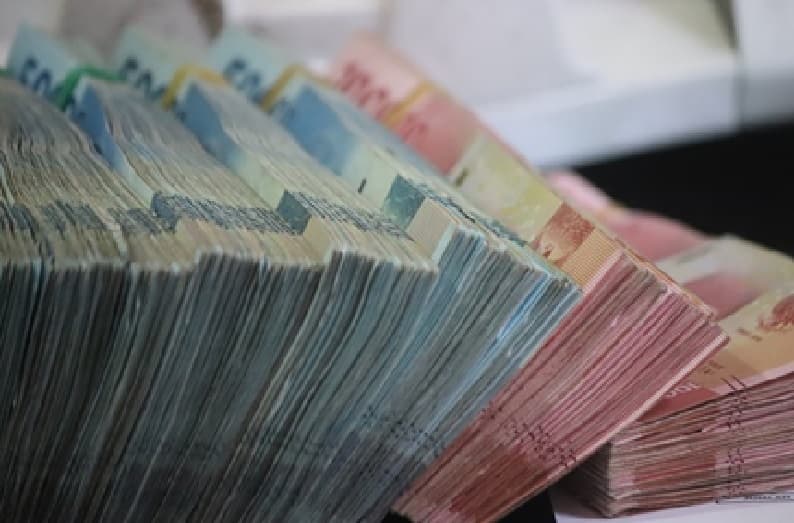 Gaji ke-13 Cair tapi Dipotong Alias Tidak 100 Persen dan Ditunda, Auto Bikin Pensiunan PNS dan ASN Lemas?