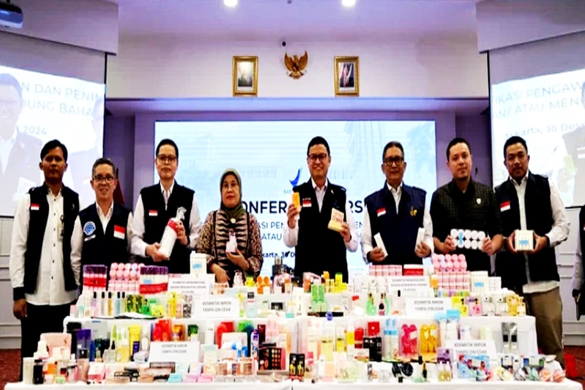 Detik-Detik BPOM Gerebek Gudang Kosmetik Impor Ilegal di Tangerang: Rp 27 Miliar Siap Edar di Toko Online!
