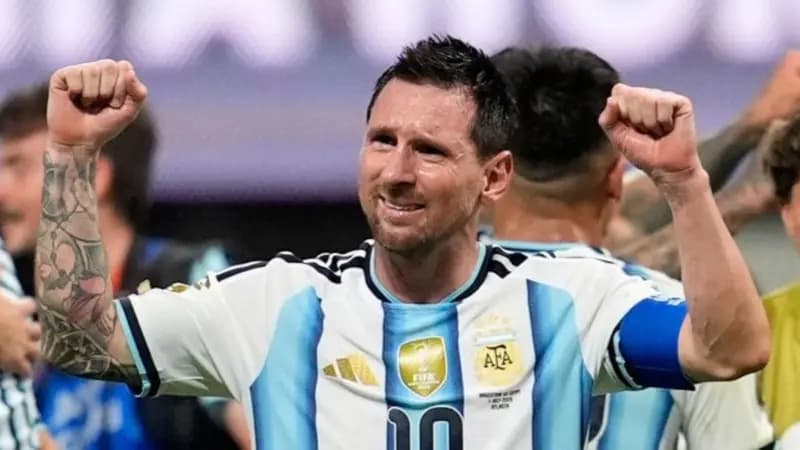 Momen Langka! Lionel Messi Beri Balasan Manis untuk Roberto Baggio, Pertemuan Dua Legenda Bikin Haru