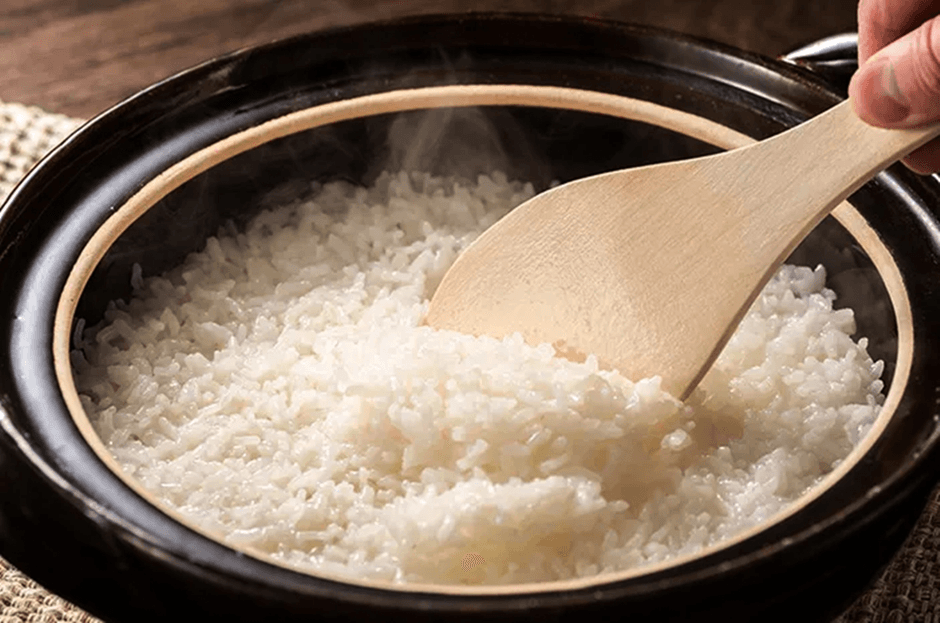 Mitos atau fakta: Nasi Dirumah Cepat Basi, Pertanda Ada Anggota Keluarga Yang Meninggal Dunia