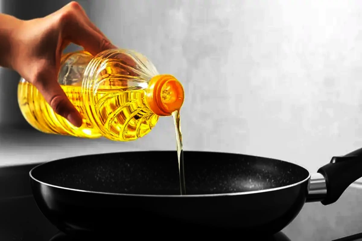 Jelang Hari Natal, Ini Rekomendasi Minyak Goreng yang Baik untuk Kesehatan