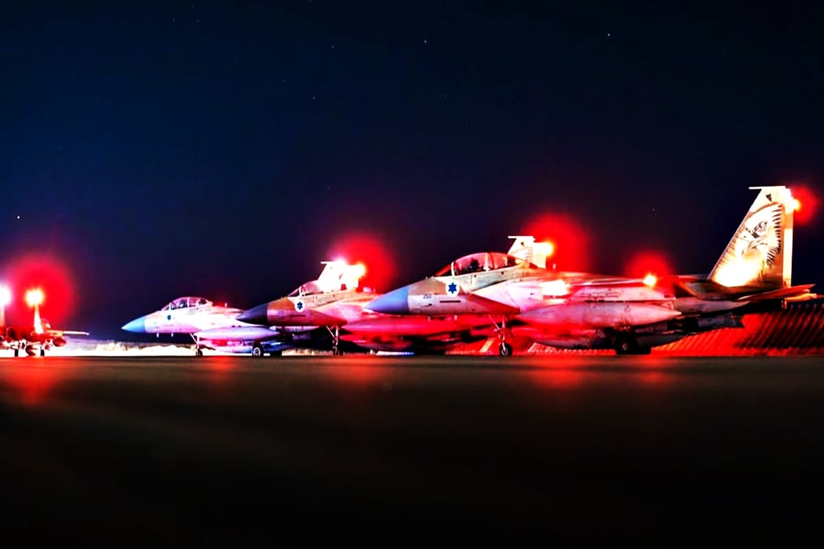 JANGAN CUMA LIHAT FOTO! Ini Rahasia Kekuatan Militer Iran & Israel yang Bikin Dunia Ngeri, Siapa yang Dikalahkan?