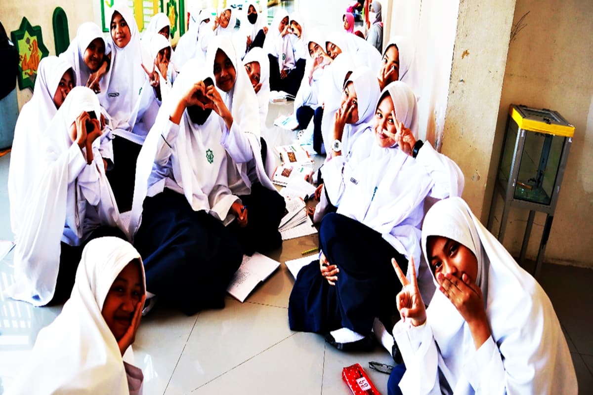 PENTING! Daya Tampung & Jadwal Lengkap SPMB SMP Negeri Kota Tangerang 2025: Jangan Sampai Ketinggalan Jalur Favoritmu!