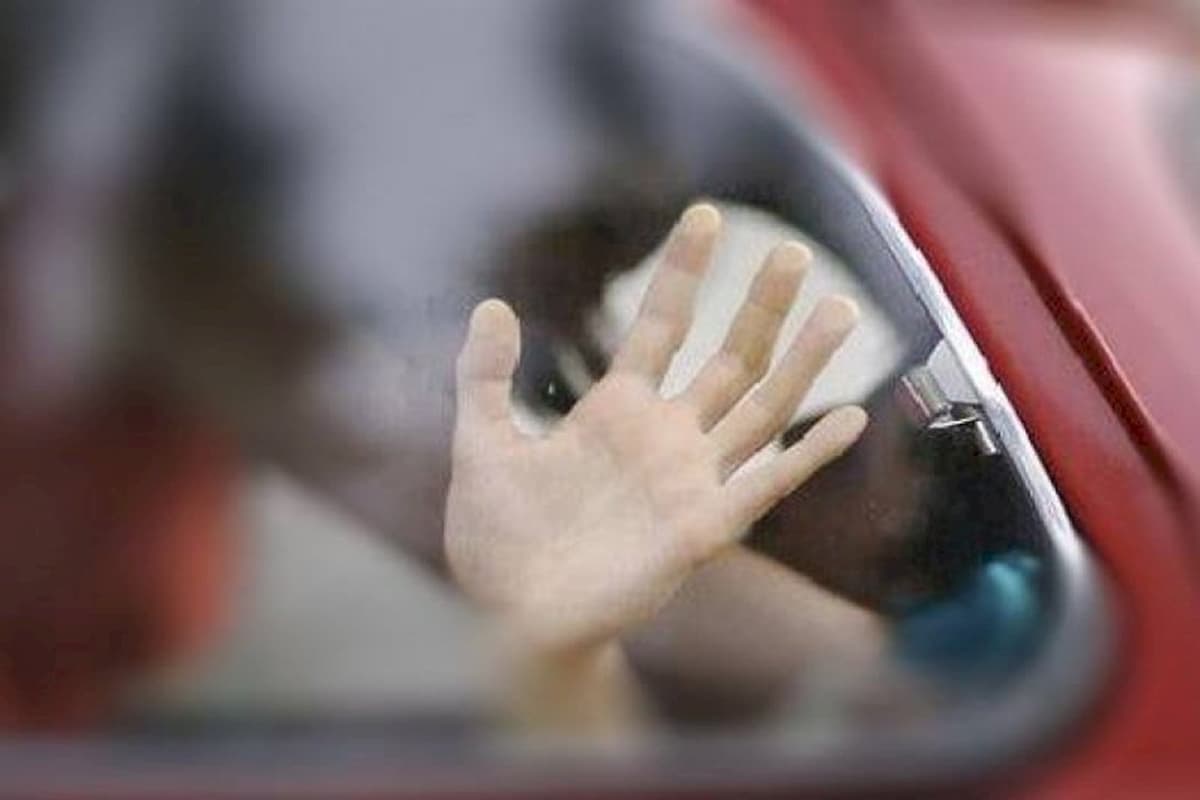 HOROR DI TOL TANGERANG! Sopir Taksi Online Rudapaksa Penumpang di Bawah Ancaman Pistol, Sempat 'Nyabu' Sehari Sebelumnya