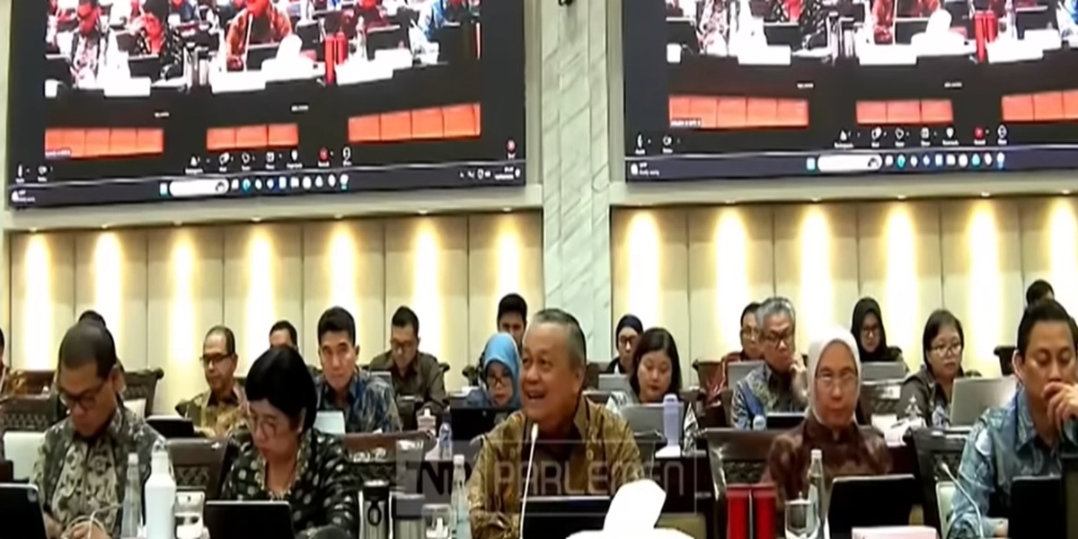 Rupiah Tembus Rp17.600 per USD, BI Prediksi Menguat dalam Beberapa Bulan ke Depan