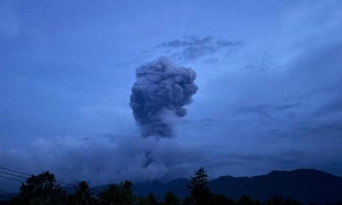 Pemandu Pendakian Ditetapkan Tersangka Usai Tragedi Gunung Dukono, Polisi Ungkap 2 Alasan Utama