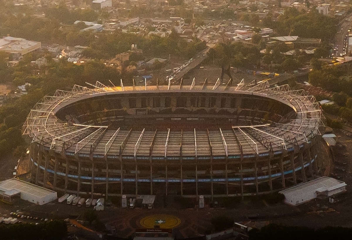 Cuaca Ekstrem Ancam Piala Dunia 2026, FIFA Dihantui Panas hingga Badai Petir