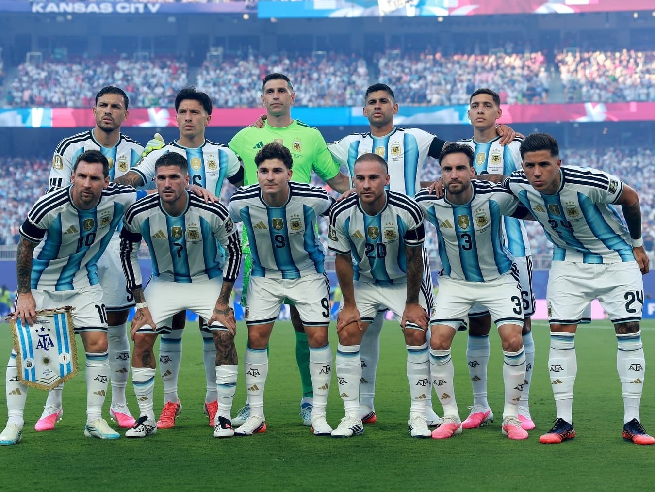 Scaloni Ubah Taktik Argentina Jelang Hadapi Inggris, Formasi Baru Bisa Bikin Messi Terisolasi